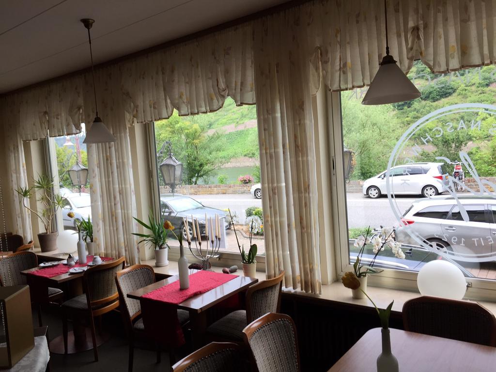 Pension Cafe-Braun Lof Bagian luar foto